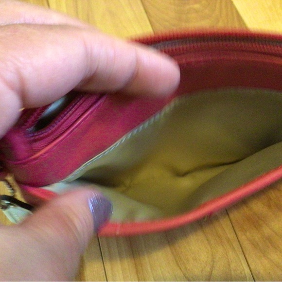 Coach wristlet - Picture 3 of 5